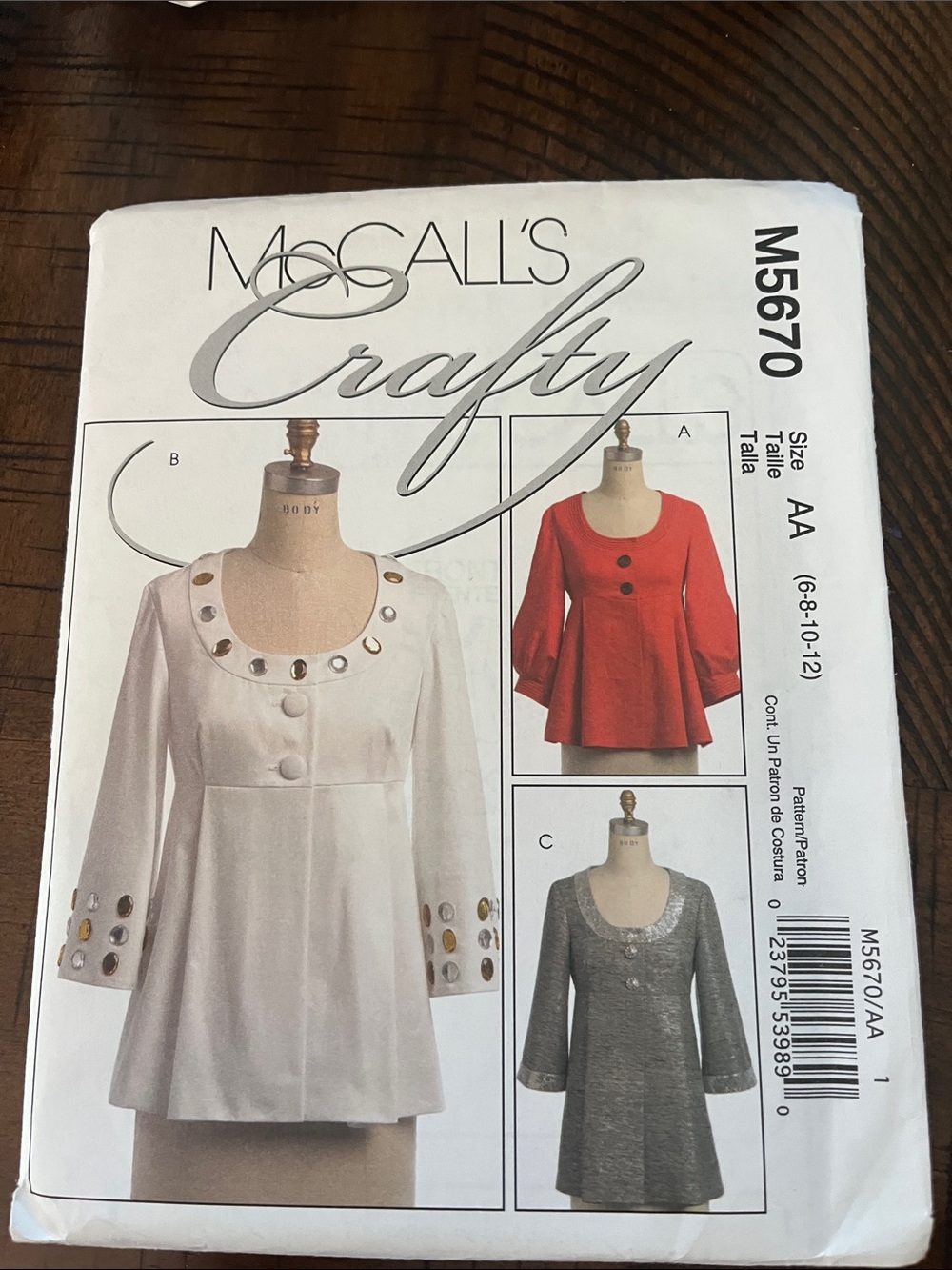 McCall's Crafty Women's Scoop Neck Tunic - Red (View A)
